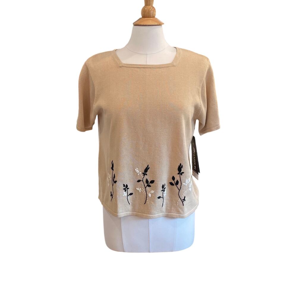New Sag Harbor Beige Short Sleeve Sweater, Floral Embroidery, Cottage, Size PL